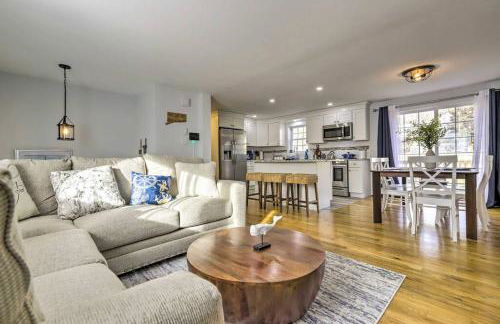 NEW! Updated Mystic Home w/ Sauna, Hot Tub & Deck - Foto 16