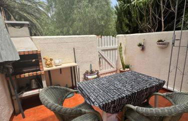 VILLA MARE - 2 beds with balcony, patio and pool and direct park access - Foto 25