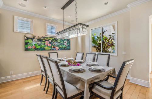 Beach Retreat- Walk to Beach, BBQ, Oceanview Rooftop & Firepit - Foto 8