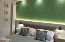 The Golden Pyramid - Photo 3