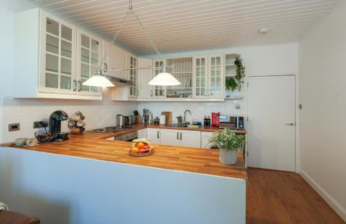 Central 1-bed flat - Walk to shops, pubs and station - Foto 8