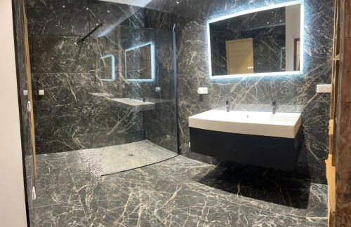 appartement de standing avec jacuzzi exterieur - Foto 19