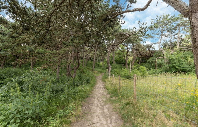 Chalet in De Haan Near Sandy Beaches - Photo 18