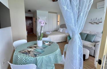 Casa Sud Menton Studio Front de Mer Vue Mer Panoramique Terrasse Parking - Foto 60