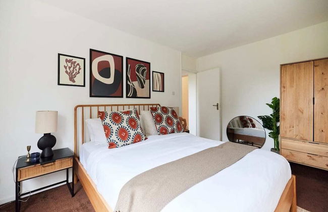 The Kennington Park Crib - Lovely 2bdr Flat With Garden - Photo 5