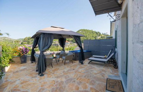 Awesome Home In Ploce With Jacuzzi - Foto 6