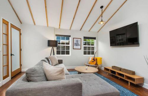 Downtown Culver City House w/ Backyard, AC & Garage - Foto 21