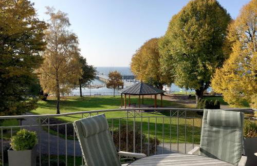 Ferienwohnung Seeblick - exklusive Wohnung in erster Reihe mit Balkon und Seeblick - Photo 6