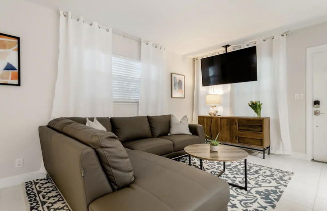 Walk to Fort Lauderdale Beach - Perfect Beach Escape - Foto 1