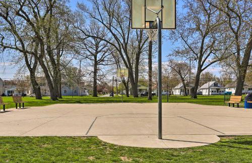 Family-Friendly Port Clinton Home with Private Deck - Foto 36