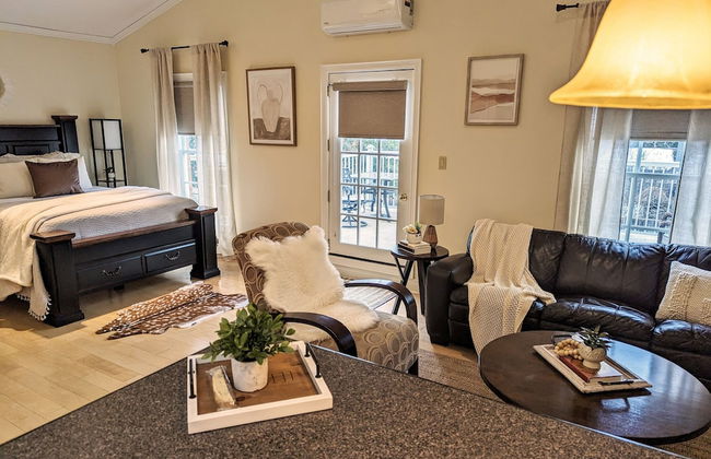 Suites On King - Photo 4