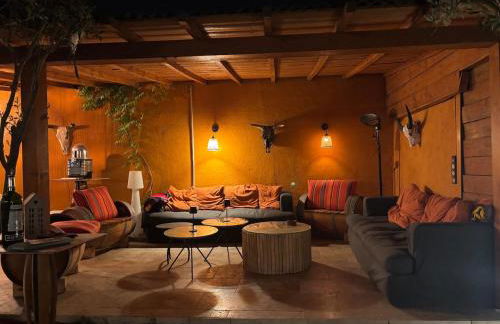 Villa Soleil Piscine Jacuzzi Pétanque Espace bbq billard et salons extérieurs - Foto 56