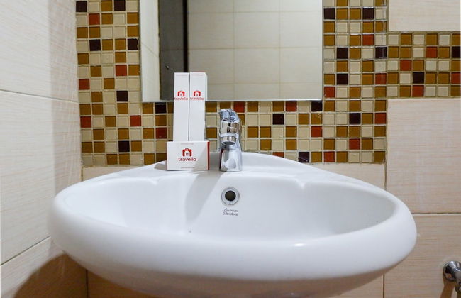 Comfy 1BR Twin Tower Apartment - Foto 26