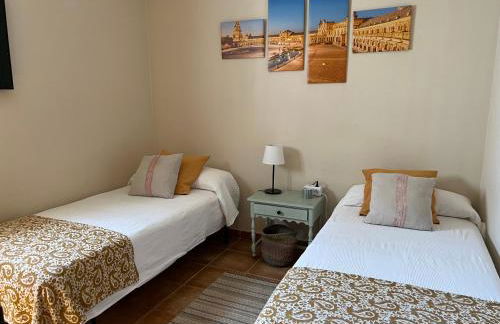 Villa Guadaira, holiday house with pool in Seville southern Spain - Photo 9