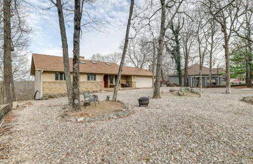 Spacious Holiday Island Escape with Deck and Gas Grill - Foto 33