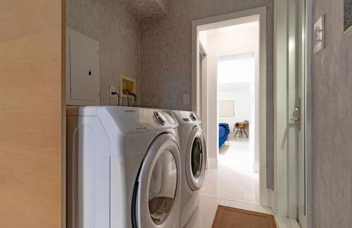 Cool Villa Northwest Miami BY THE GLAMHOMES - Foto 18