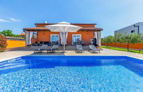 2 Bedroom Stunning Home In Skatari - Foto 9