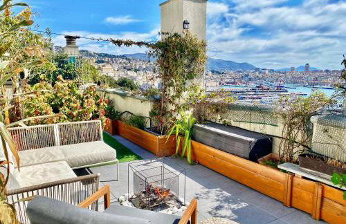 Terrazza su Genova - 300sqm Rooftop Penthouse w Sea & City Views - Close to Aquarium - Foto 10