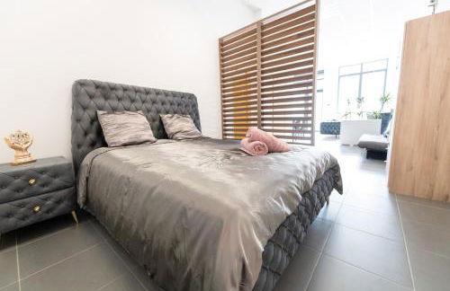 LOFT LA MINE D'OR - Parking gratuit et privé - Wifi - Tout équipé - Machine à laver - Foto 4