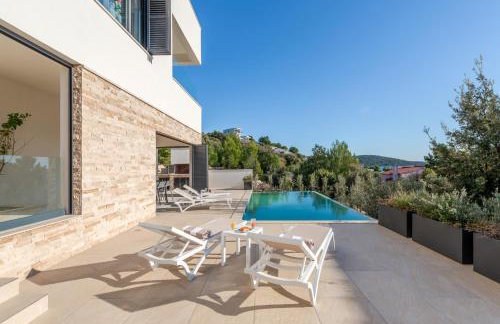 Sea Bliss Luxury Villa - Sevid - Photo 6