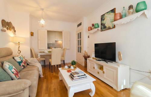 JMC New Suite Madrid Airport - Photo 5