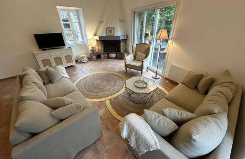 Magnifique mas provençal avec piscine au centre de Goudargues - Foto 40