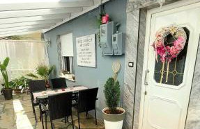ALICE'S ARt HOUSE - Photo 29