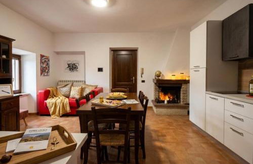 La Dimora di Sandra Montefalco, appartamento tra ulivi con parcheggio - Foto 13