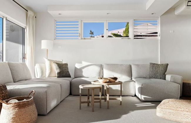 Vistamar Private Waterfront Home Pool - Photo 50