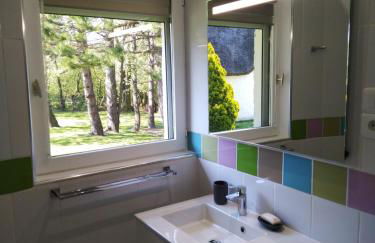 La Charmeraie adorable chaumière dans un écrin de verdure - Foto 9