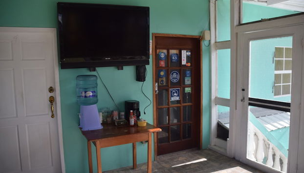 Bamboleo Inn Belize - Foto 3, Rezeption