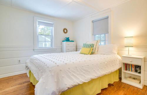 Golf, Shop and Beach-Hop! Cape Cod Gem Steps to Sand - Foto 16