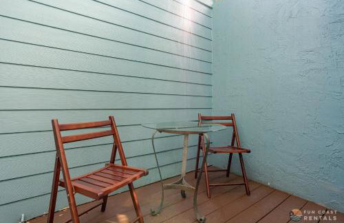 STEPS from Flagler Avenue! Charming Home with Private Garage and Full Kitchen! - Foto 15