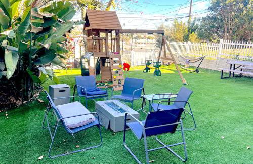 Casa California - Backyard, BBQ, Firepit & Near Beaches - Foto 32
