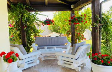 Chanel Garden Relaxation Home - Foto 1