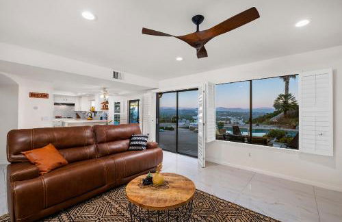 Sun&Star Studded Central Luxury with Hottub, Pool, Views - Foto 14