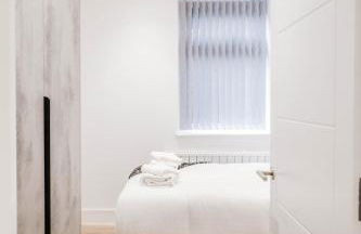 The Wycombe Pad - 2BR Ground Floor Apt with A Private Entrance & Free Secure Underground Parking - Foto 25