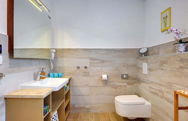 Villa in Novigrad With Pool Near Beach - Foto 13