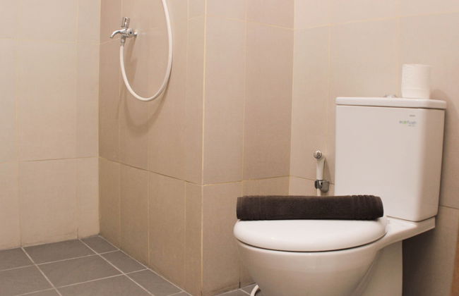 Cozy Studio at LRT City Jatibening Apartment - Foto 7