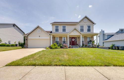 Families Welcome! Spacious OFallon Home with Yard - Foto 1