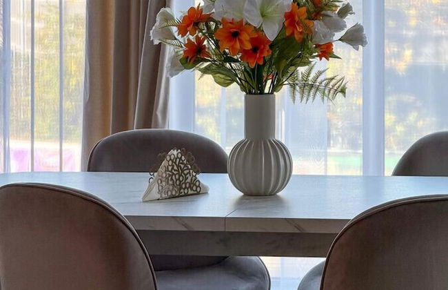 Elegant Spacious Luxury 2 bed Apartment Sleeps 6 - Foto 2