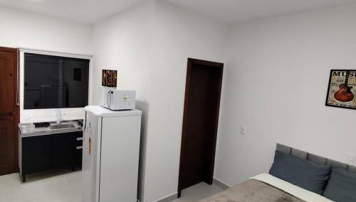 Studio com Ar condicionado, Boa Localização, Internet Rápida 2 - Foto 3