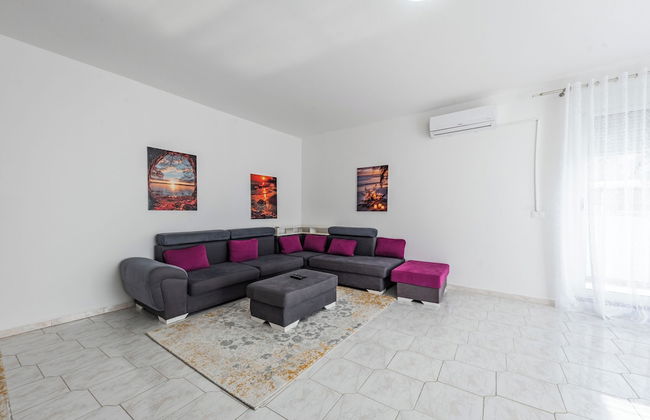 The Promenade Seaview - Photo 18