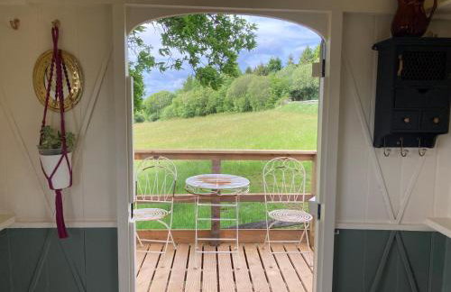 Pet Friendly - 2 Guests - Original Roadsmans Wagon - Foto 26