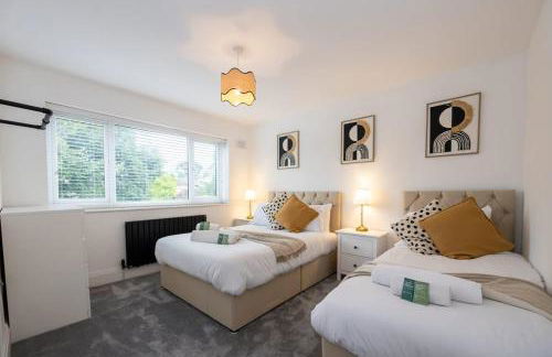 The Wilmslow House Free Parking - Close to Airport - Foto 14