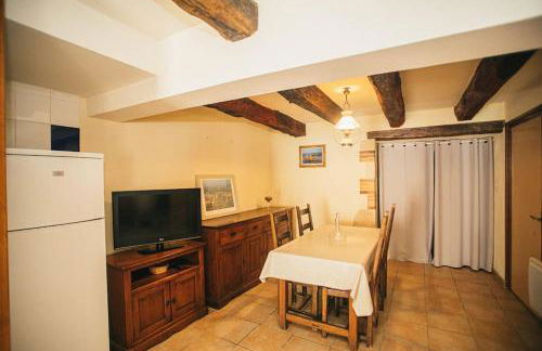 "Charmante maison de ville" au coeur de la cité médiévale - Foto 6