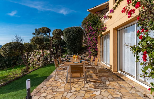 7 bedroom House in Zonza with private pool and garden - Photo 35