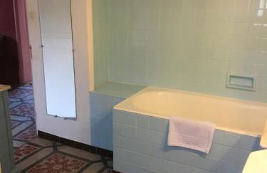 Manoir de Champvert - Foto 71