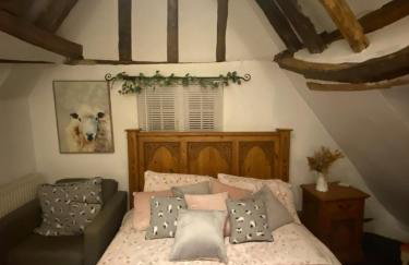 Cosy 18th Century Thatched Country Cottage - 3 bed - Foto 16