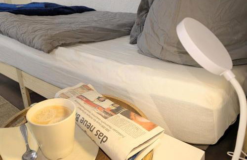 Monteurwohnung Ferienwohnung Kassel 1-4 Betten Zentral & Ruhig 3 Min zur Tram und Zug - Foto 7